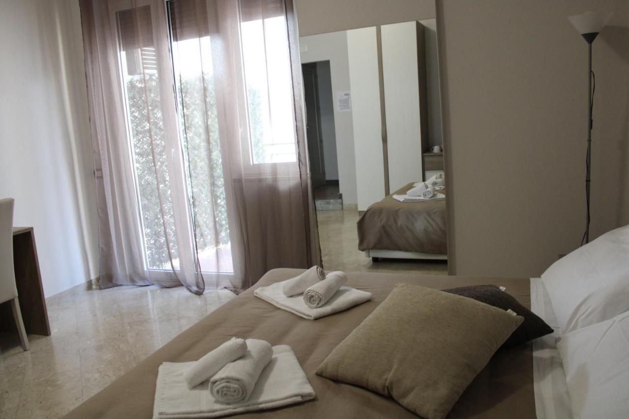 B&B D'Amari Affittacamere Palermo Bagian luar foto