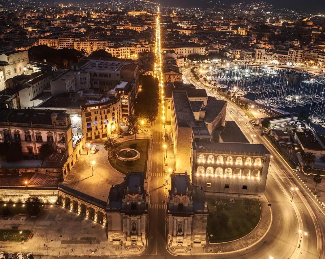 B&B D'Amari Affittacamere Palermo Bagian luar foto