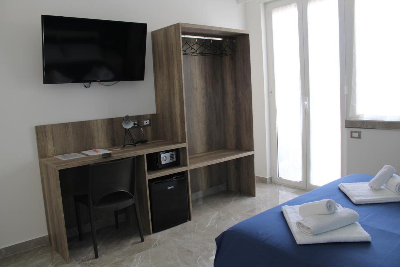 B&B D'Amari Affittacamere Palermo Bagian luar foto