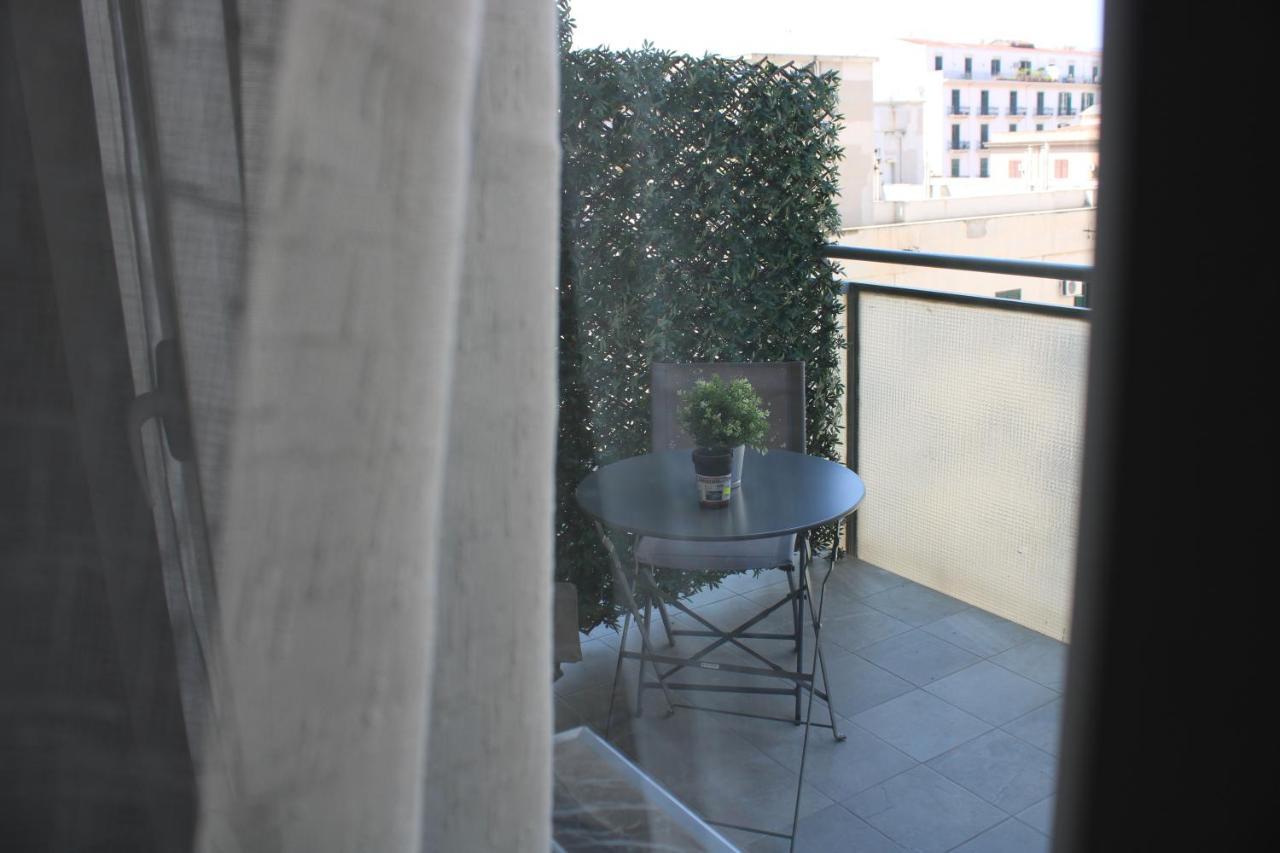B&B D'Amari Affittacamere Palermo Bagian luar foto