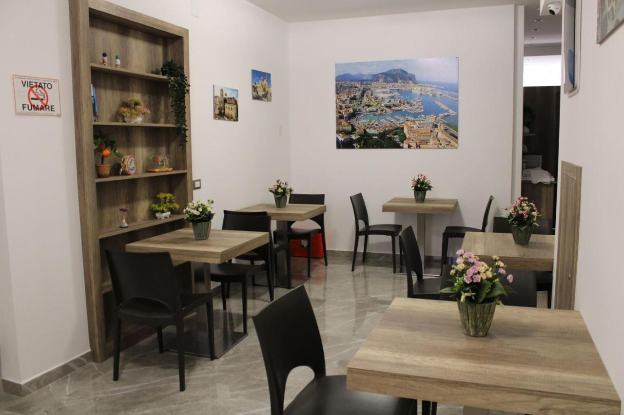 B&B D'Amari Affittacamere Palermo Bagian luar foto